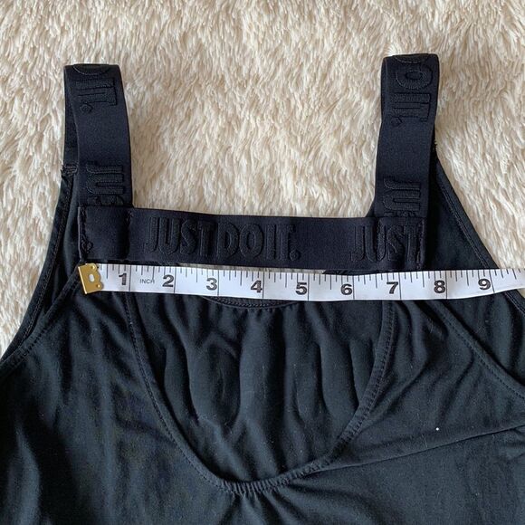 Nike black activewear tank top - Picture 13 of 16